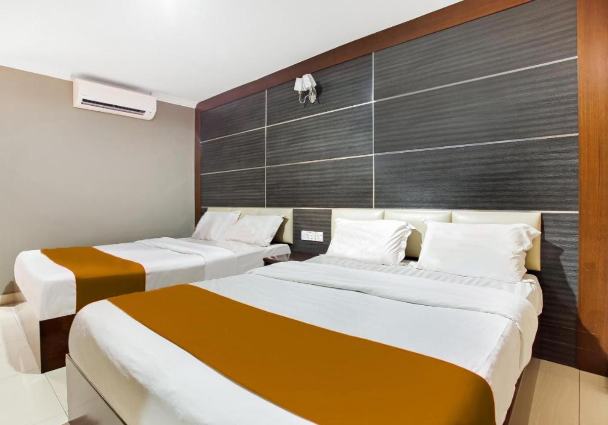 Sejati Hotel Sitiawan Kültér fotó